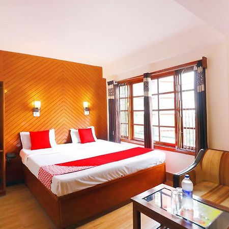 שימלה Oyo 45337 Hotel Woodland מראה חיצוני תמונה