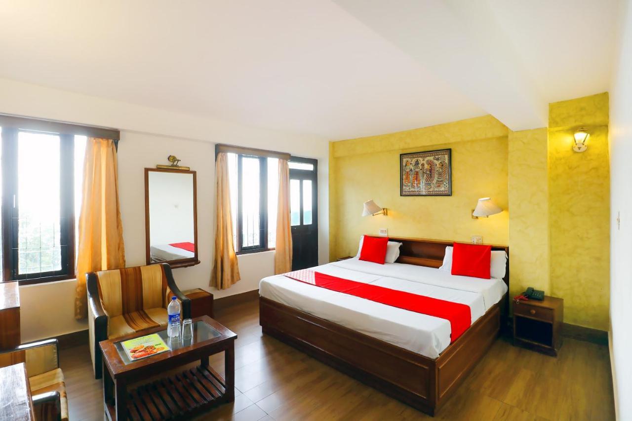 שימלה Oyo 45337 Hotel Woodland מראה חיצוני תמונה