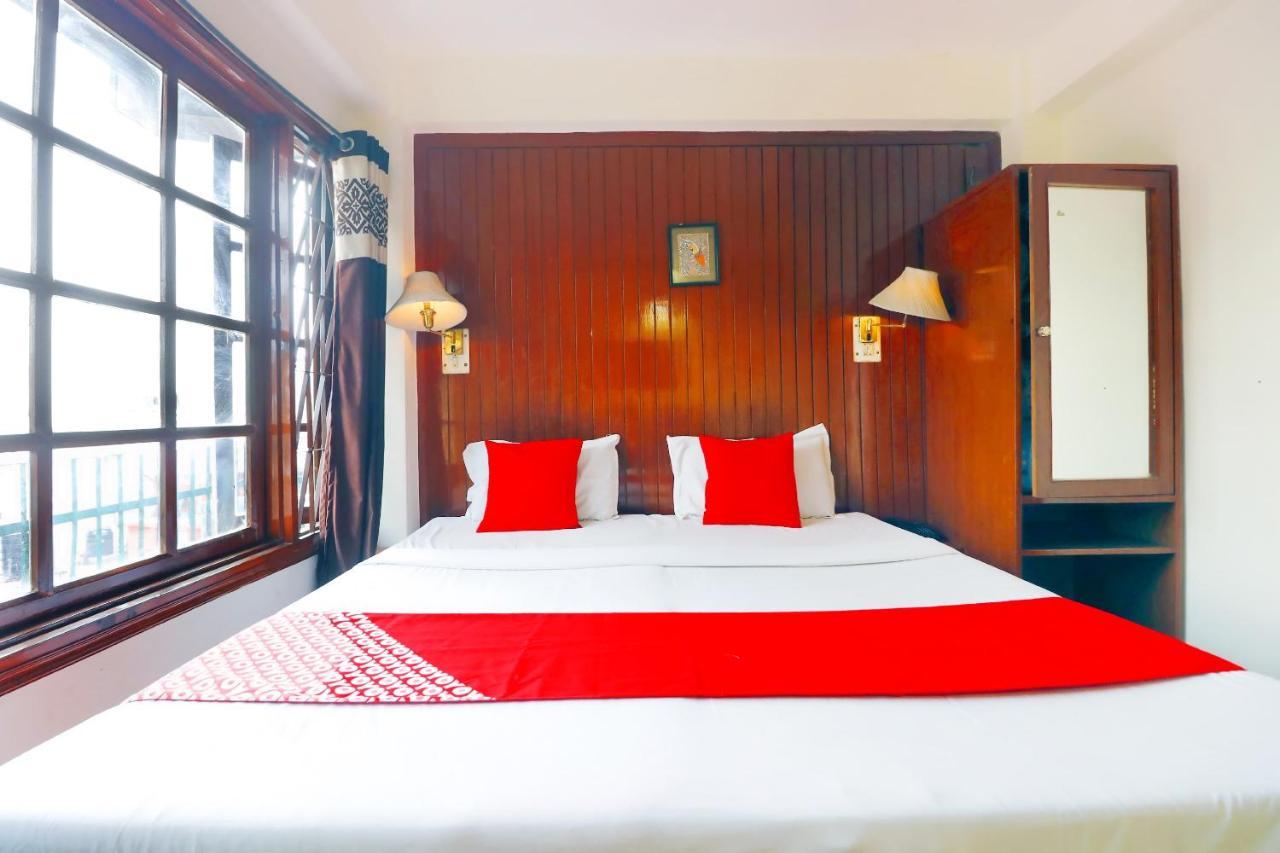 שימלה Oyo 45337 Hotel Woodland מראה חיצוני תמונה