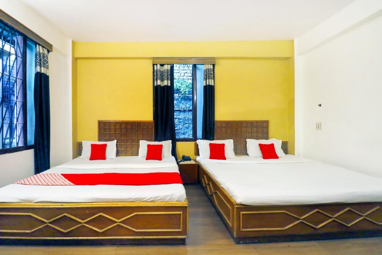 שימלה Oyo 45337 Hotel Woodland מראה חיצוני תמונה