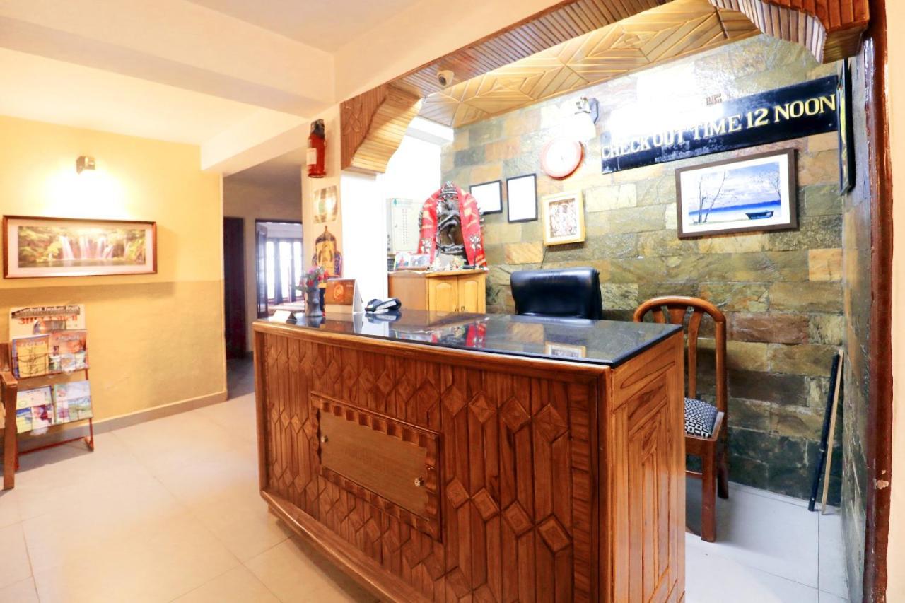 שימלה Oyo 45337 Hotel Woodland מראה חיצוני תמונה